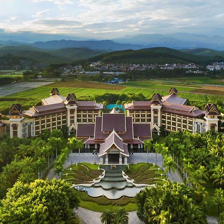 Sheraton Grand Xishuangbanna Hotel Jinghong Exteriör bild