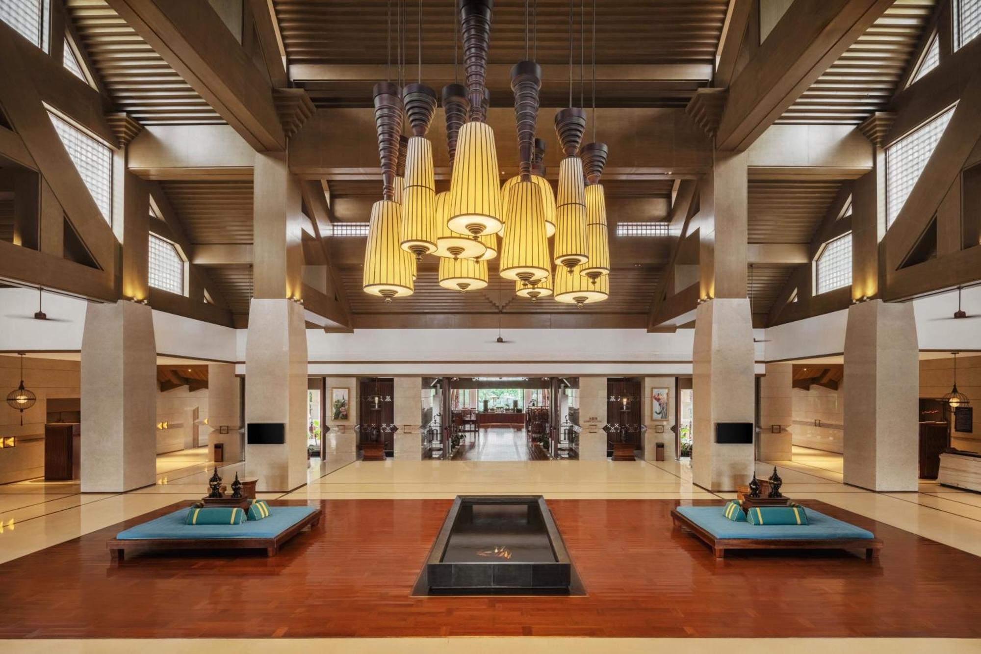 Sheraton Grand Xishuangbanna Hotel Jinghong Exteriör bild